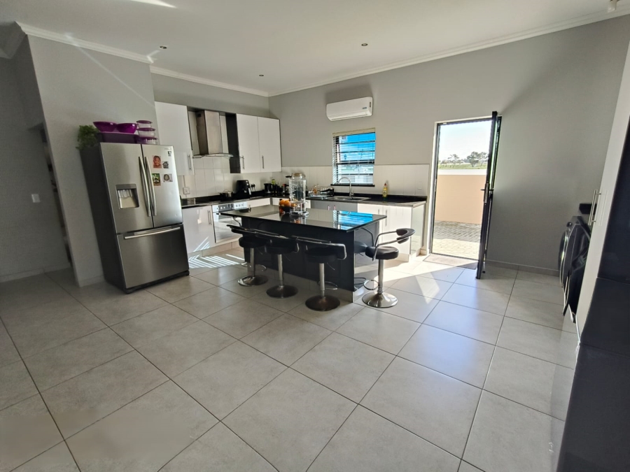 3 Bedroom Property for Sale in Admirals Park Western Cape